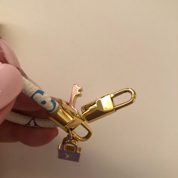 Louis Vuitton White Monogram Multicolor Luck it Bracelet - Picture 6 of 7